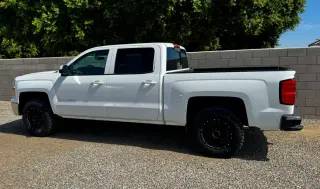 2015 Chevrolet SILVERADO 1500 CREW CAB