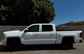 2015 Chevrolet SILVERADO 1500 CREW CAB