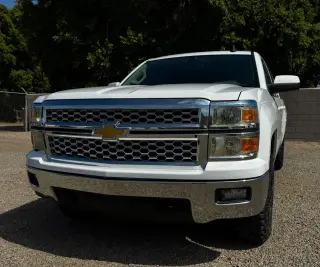 2015 Chevrolet SILVERADO 1500 CREW CAB
