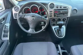 2003 Toyota MATRIX