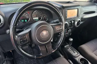 2012 Jeep WRANGLER