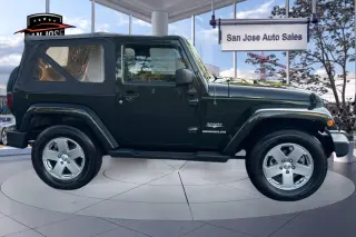 2012 Jeep WRANGLER