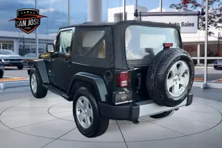 2012 Jeep WRANGLER