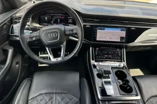 2021 Audi SQ8