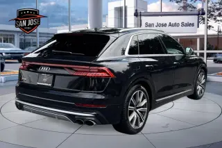 2021 Audi SQ8