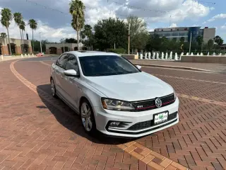 2017 VOLKSWAGEN JETTA