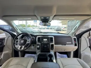 2016 RAM 1500 CREW CAB