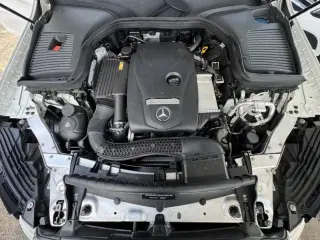 2017 MERCEDES-BENZ GLC