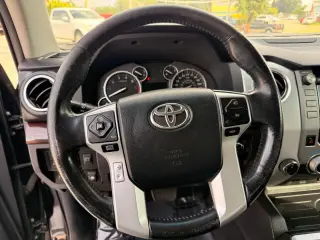 2016 Toyota TUNDRA CREWMAX