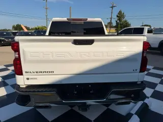 2021 Chevrolet SILVERADO 1500 CREW CAB