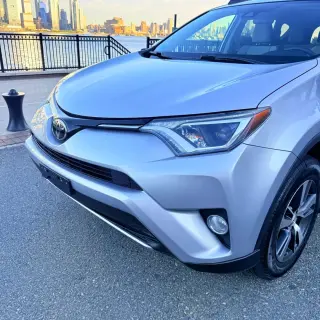 2017 Toyota RAV4