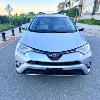 2017 Toyota RAV4