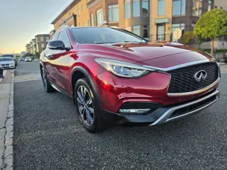 2017 Infiniti QX30
