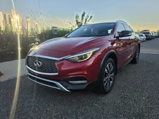 2017 Infiniti QX30