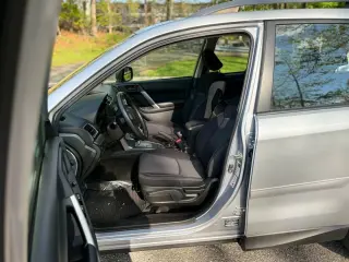 2017 SUBARU FORESTER