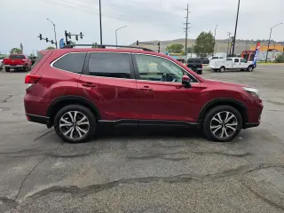 2019 SUBARU FORESTER