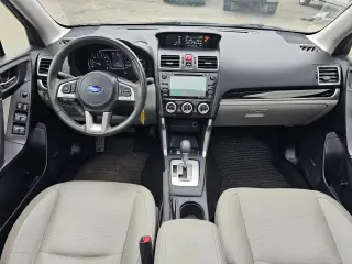 2018 SUBARU FORESTER