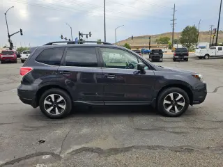 2018 SUBARU FORESTER