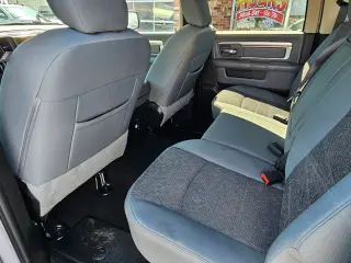 2019 RAM 1500 CLASSIC CREW CAB