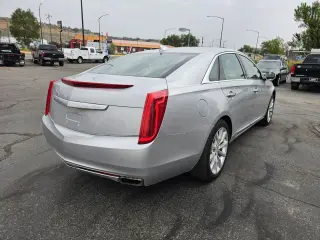 2016 CADILLAC XTS