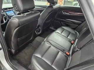 2016 CADILLAC XTS
