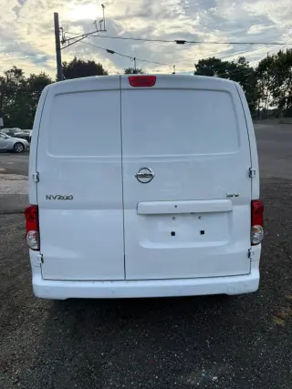 2021 NISSAN NV200