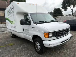 2005 FORD E350 SUPER DUTY CUTAWAY