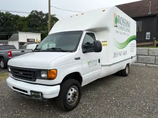 2005 FORD E350 SUPER DUTY CUTAWAY
