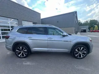 Volkswagen Atlas 2024 AWD SEL Premium R-Line 4Motion 4dr SUV