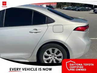 Toyota Corolla 2024 LE 4dr Sedán