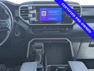 Toyota Tundra 2024 4x2 SR5 4dr CrewMax Cab Pickup SB