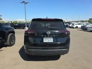 Nissan Rogue 2025 SV 4dr Crossover
