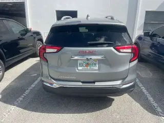 GMC Terrain 2024 SLT 4dr SUV