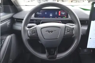 Ford Mustang Mach-E 2025 AWD Premium 4dr SUV