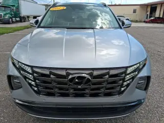 Hyundai TUCSON 2023 Limited 4 SUV