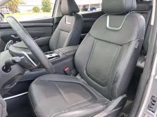 Hyundai TUCSON 2023 Limited 4 SUV