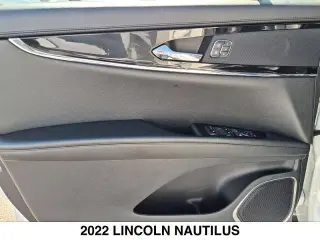 Lincoln Nautilus 2022 Standard 4dr SUV
