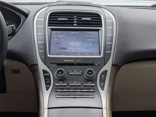 Lincoln Nautilus 2020 Reserve 4dr SUV