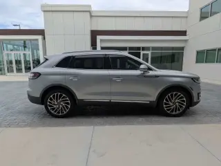 Lincoln Nautilus 2020 Reserve 4dr SUV