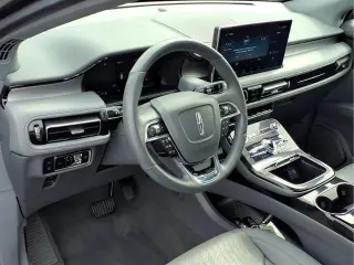 Lincoln Nautilus 2023 Reserve 4dr SUV