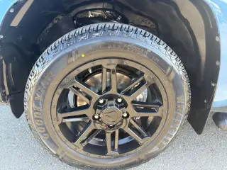Toyota Tundra 2019 4x2 SR5 4dr CrewMax Cab Pickup SB (5.7L V8)