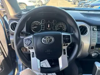 Toyota Tundra 2019 4x2 SR5 4dr CrewMax Cab Pickup SB (5.7L V8)