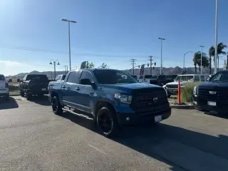 Toyota Tundra 2019 4x2 SR5 4dr CrewMax Cab Pickup SB (5.7L V8)
