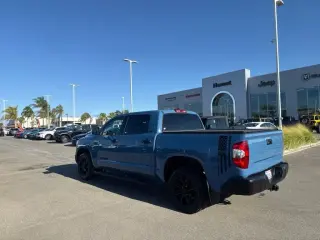 Toyota Tundra 2019 4x2 SR5 4dr CrewMax Cab Pickup SB (5.7L V8)