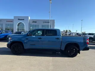 Toyota Tundra 2019 4x2 SR5 4dr CrewMax Cab Pickup SB (5.7L V8)