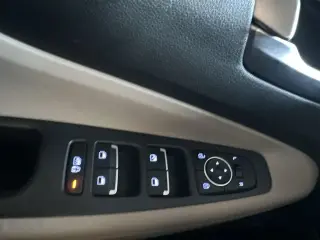 Hyundai SANTA FE 2023 SE 4p Crossover