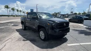Toyota Tacoma 2024 4x4 SR5 4p Doble Cab 6.1 ft LB