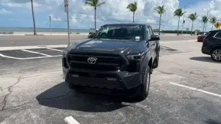 Toyota Tacoma 2024 4x4 SR5 4p Doble Cab 6.1 ft LB