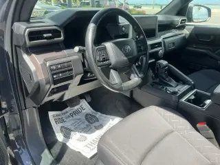 Toyota Tacoma 2024 4x4 SR5 4p Doble Cab 6.1 ft LB