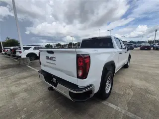 GMC Sierra 1500 2023 4x4 Pro 4p Cabaña Tripla 6,6 pies ST